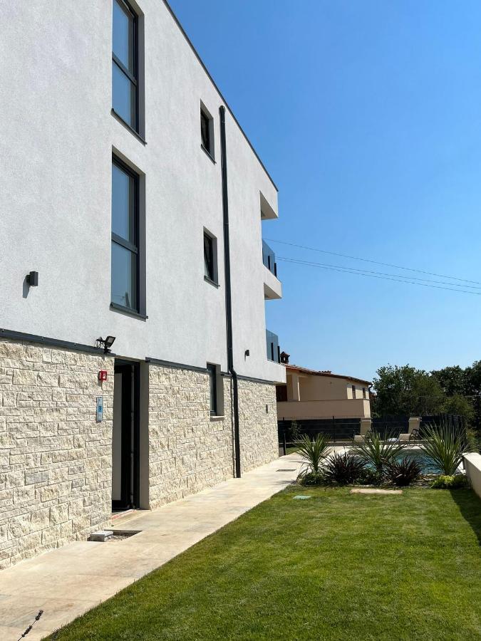 Apartamento J&n Hill's With Swimming Pool Medulin